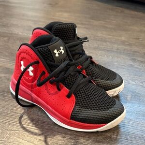 Under Armour Kids' Black and Red Sneakers